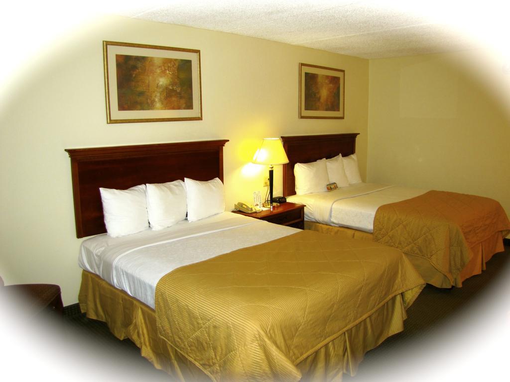 Baymont Inn & Suites Clearwater Pokój zdjęcie
